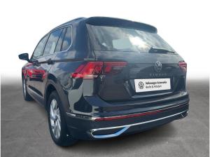 Volkswagen Tiguan 2.0 TSI DSG Eleg 4Mo Navi P-Dach AHK