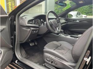 Opel Insignia B Sports Tourer 2.0 CDTI Ultimate ACC