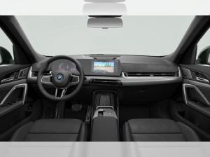 BMW iX1 xDr. 30 "M Sport" AHK, Memory, Parkass. +, Dr. Ass. Prof., HuD, uvm.