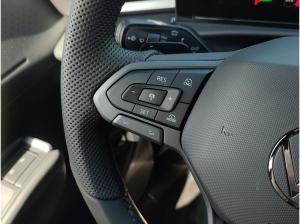 Volkswagen T-Roc R-Line 1.5 l eTSI DSG ❗SOFORT❗BLACK-STYLE+