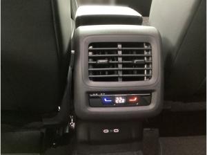Volkswagen T-Roc R-Line *SOFORT VERFÜGBAR!* 1.5 l eTSI OPF 110 kW (150 PS) 7-Gang-Doppelkupplungsgetriebe DSG