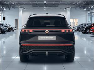 Volkswagen Tayron R-Line 1,5 eHybrid OPF (177/115 PS) DSG*AHK*PANORAMADACH*WINTERRÄDER*BLACKSTYLE