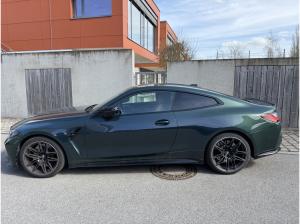 BMW M4 Competition M xDrive
