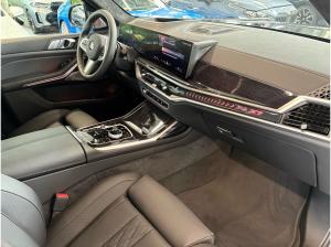 BMW X7 xDrive40d MSport Pro 6-Sitzer Massage DA/PA Prof. SkyLounge Standh.