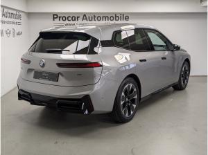 BMW ix iX xDrive45 M Sport Pro AHK HK Sound Adapt.LED