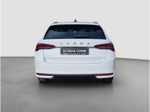 Skoda Octavia Combi Selection 2.0 TDI DSG AHK Pano