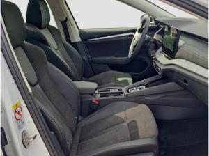 Skoda Octavia Combi Selection 2.0 TDI DSG AHK Pano
