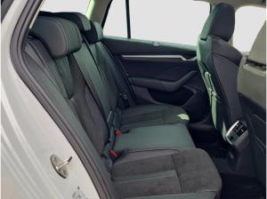 Skoda Octavia Combi Selection 2.0 TDI DSG AHK Pano