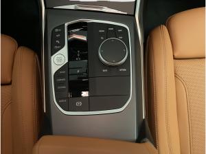 BMW 318 i Touring LiveCockpitProf Kamera Driv.Assist