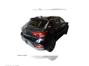 Volkswagen T-Roc 1.5TSi Goal AHK R.-Kamera Navi 17Zoll SideAssist ACC LED