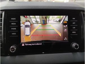 Skoda Karoq Sportline 2.0 TDI DSG AHK NAVI LED
