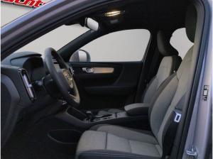 Volvo XC40 XC 40 B3 B DKG Core+WinterPak.+360°+SOFORT