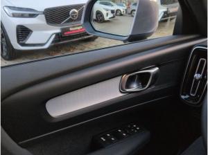 Volvo XC40 XC 40 B3 B DKG Core+WinterPak.+360°+SOFORT