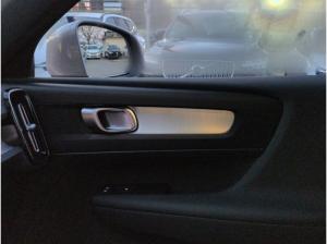 Volvo XC40 XC 40 B3 B DKG Core+WinterPak.+360°+SOFORT