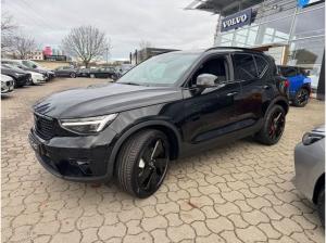 Volvo XC40 XC 40 B3 B DKG Plus Black Edition
