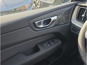 Volvo XC60 XC 60 T6 AWD Plus Black Edition+Standh+Licht-Pak
