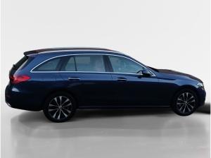 Mercedes-Benz C 300 C T-Modell NAVI/PDC/AHK/SHZ