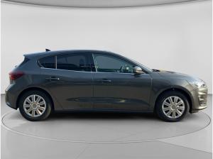Ford Focus NAVI/LED/PDC/SHZ