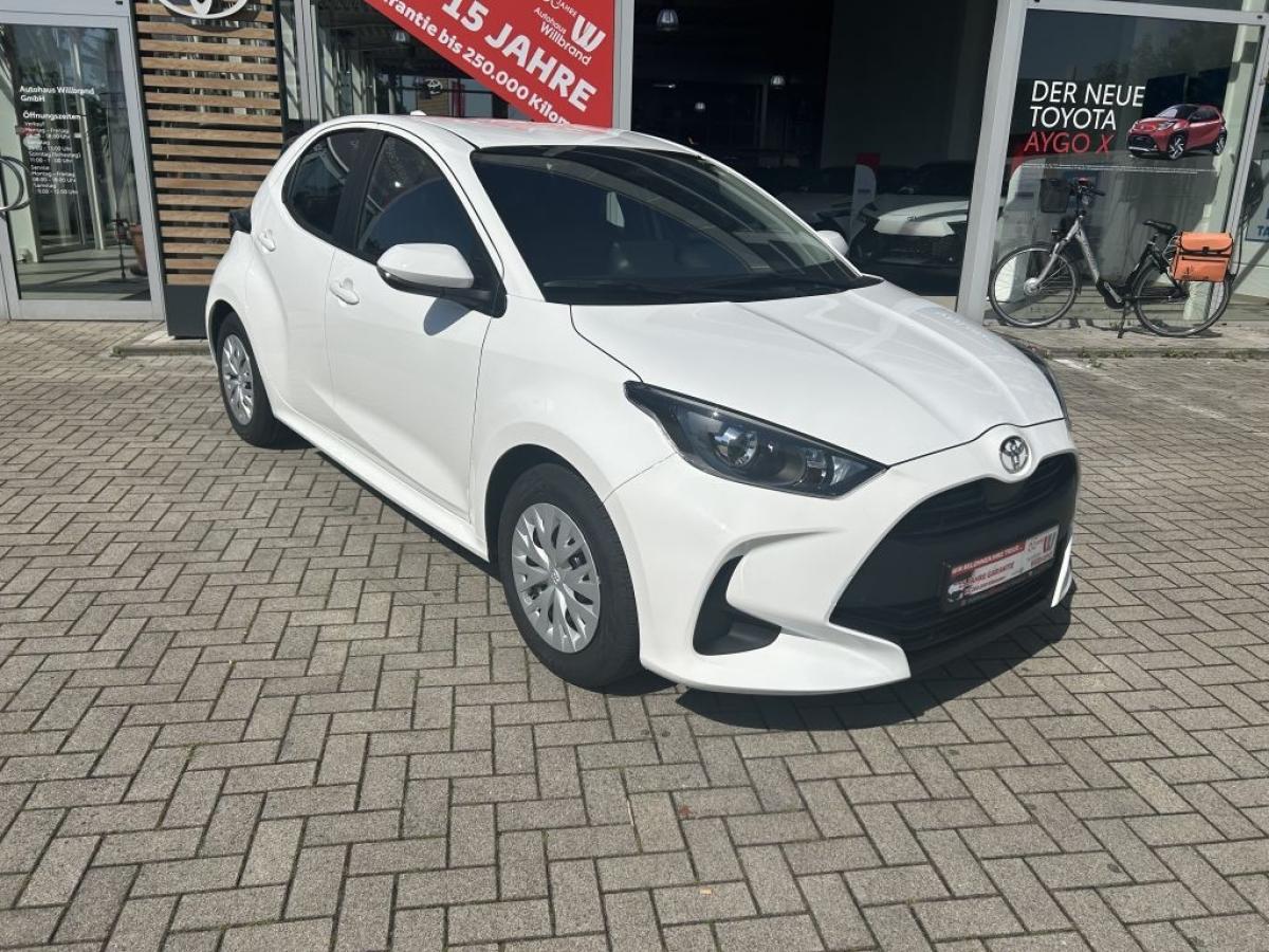 Toyota Yaris Active+ BusinessPaket 2026 SHZ LHZ RFK ACP ACC