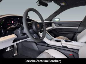 Porsche Taycan GTS