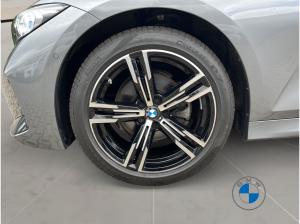 BMW 320 320d xDrive 🚗 M Sport 18" AHK ACC HUD PA+ HiFi 🚗