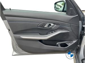 BMW 320 320d xDrive 🚗 M Sport 18" AHK ACC HUD PA+ HiFi 🚗