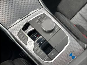 BMW 320 320d xDrive 🚗 M Sport 18" AHK ACC HUD PA+ HiFi 🚗
