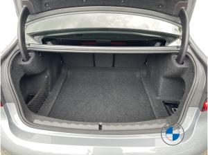 BMW 320 320d xDrive 🚗 M Sport 18" AHK ACC HUD PA+ HiFi 🚗