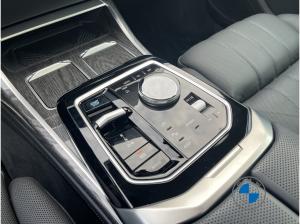 BMW i7 xDrive60 🔥 M Sport 20" Fond TV Lounge Seating 🔥