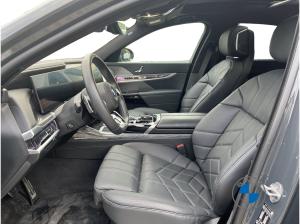 BMW i7 xDrive60 🔥 M Sport 20" Fond TV Lounge Seating 🔥