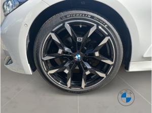 BMW 320 320d xDrive Touring 👀 M Sport 19" Pano Adaptiv LED  👀