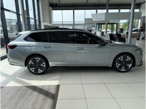 Skoda Superb Combi (NZ5)