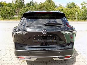 Nissan Qashqai Tekna 1.3 DIG-T 158PS Mild-Hybrid AT (B)