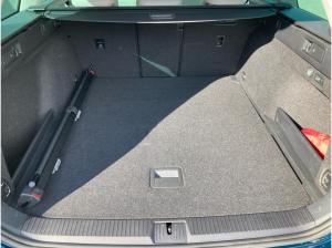 Volkswagen Passat Variant R-LINE 2.0TDI 4M DSG MATRIX.AHK.LEDER.KAMERA.NAVI.SHZG