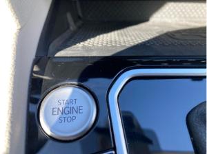 Volkswagen Passat Variant R-LINE 2.0TDI 4M DSG MATRIX.AHK.LEDER.KAMERA.NAVI.SHZG