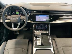 Audi Q8 SUV TFSI e quattro tiptronic S line business
