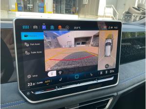 Volkswagen Tiguan R-Line 1,5 l eTSI DSG AHK 360° Navi