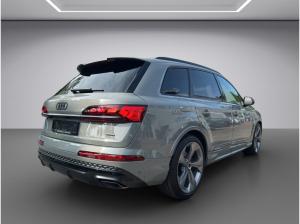 Audi Q7 SUV S line 50 TDI quattro AHK Carbon 7 Sitze