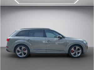 Audi Q7 SUV S line 50 TDI quattro AHK Carbon 7 Sitze