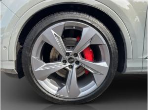 Audi Q7 SUV S line 50 TDI quattro AHK Carbon 7 Sitze