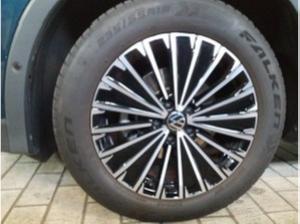 Volkswagen Tiguan 1.5 eTSi DSG Life AHK R-Kamera Navi SideAssist 18Zoll ACC LED