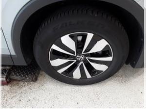 Volkswagen Tiguan 1.5 eTSi DSG Life AHK R-Kamera Navi ACC SideAssist LED