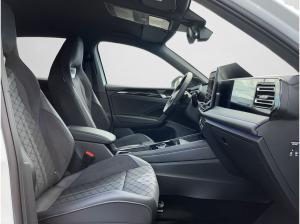 Volkswagen Tiguan 2,0 TDI *R-Line* DSG Allrad AHK Navi ACC 360° Kamera