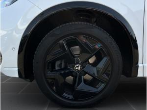 Volkswagen Tiguan 2,0 TDI *R-Line* DSG Allrad AHK Navi ACC 360° Kamera