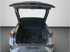 Volkswagen ID.5 Pro 77 kWh BLACKSTYLE AHK IQ WÄRMEPUMPE