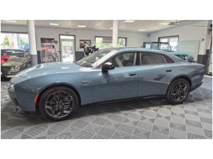 Dodge Charger R/T PLUS 4 DOORS
