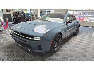Dodge Charger R/T PLUS 4 DOORS