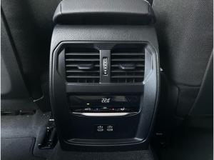 BMW 318 i Touring || AHK Keyless ACC 360° Head-Up