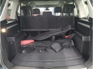 Volkswagen Touran 2.0 TDI DSG R-LINE HIGHLINE  AHK PANO GARANTIE