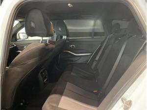 BMW 330 i xDrive Touring M Sport LiveCockpitProf LED